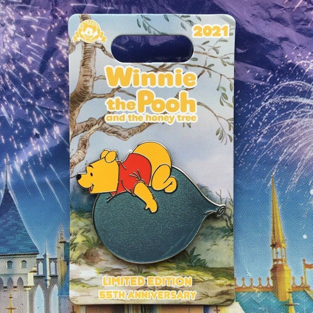 Disney Pin Winnie The Pooh 55th Anniversary LE Parks Pin Pooh on Blue Balloon